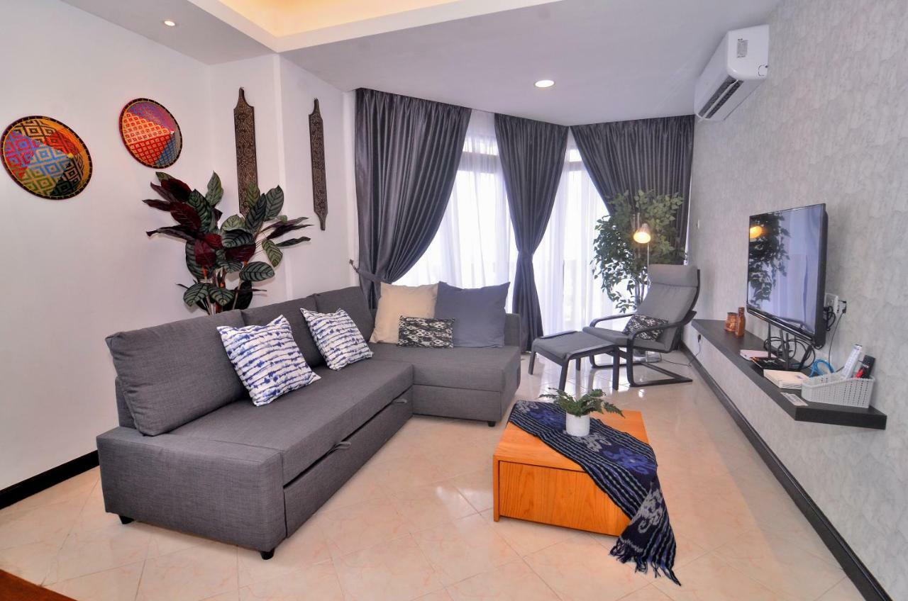 New Riverbank Suites - Waterfront Kuching City 外观 照片
